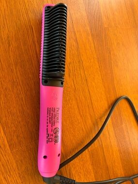 Multipurpose ceramic Heated Brush - Women Hair
Prédire Paris Brand